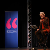 lit.COLOGNE 2023: Rufus Beck liest Chris Colfer: Das magische Land – Eine Schatztruhe klassischer Märchen ©Ast/Juergens