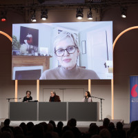 lit.COLOGNE 2023: Siri Hustvedt über Mütter, Väter und Täter. Mit Milena Karas, Mod.: Gert Scobel ©Kai Schulz