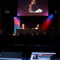 lit.COLOGNE 2023: Wiederentdeckung: Wenn das System aus dem Ruder läuft! Barbara Auer und Paul Ingendaay über die prophetischen Autoren William Gaddis und Joseph Heller ©Ralf Jürgens