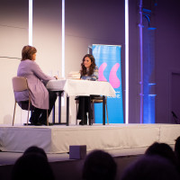 lit.COLOGNE 2024: 11.03. Live-Podcast: Zwei Seiten – Christine Westermann und Mona Ameziane sprechen über Familien in der Literatur © Katja Tauber