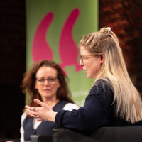 lit.COLOGNE 2025: 25.03. KlasseBuch: Lara Grewe – Fake News oder Wahrheit. Wie können wir unsere Demokratie bewahren? Mod.: Lena Rumler ©Hieronymus Rönneper