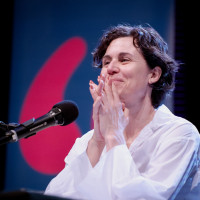 lit.COLOGNE 2025: 22.3. Auf der Suppe ruht das Weltgebäude – Geschmackloses aus der Literaturgeschichte mit Samuel Finzi, Nina Kunzendorf und Jakob Hein ©Katja Tauber