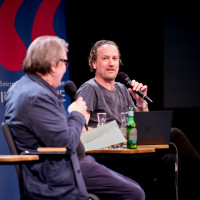 lit.COLOGNE 2025: 24.03.: Magic Man! Schwärmen vom Zauber der Dinge mit Florian Horwath und Sven Regener ©Katja Tauber
