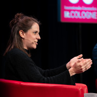 lit.COLOGNE 2025: 26.03.:  Darwin gefällt das! Christian Alt und Anna Bühler über die unglaublichsten Irrwege der Menschheitsgeschichte © Hieronymus Rönneper