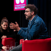 lit.COLOGNE 2025: 26.03.:  Darwin gefällt das! Christian Alt und Anna Bühler über die unglaublichsten Irrwege der Menschheitsgeschichte © Hieronymus Rönneper