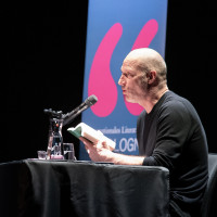 lit.COLOGNE 2026: 21.03. VA106 „Ich habe geleuchtet“ Ein Best-of von und mit Joachim Meyerhoff © Katja Tauber