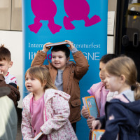 lit.COLOGNE 2026: 09.03. VA201 VorschulBus-Lesung: Christian Wunderlich Mars und Mathilde - Ein Freund wie ein Zuhause © Hieronymus Rönneper