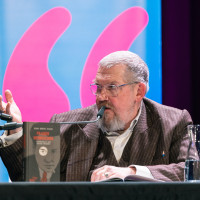 lit.COLOGNE 2026: 15.03. VA 57: Prager Verbrechen – Sabine Rückert und Dietmar Bär über Egon Erwin Kisch, Mod.: Thomas Laue © Hieronymus Roenneper