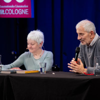 lit.COLOGNE 2026: 19.03. VA90 Gianrico Carofiglio und Peter Lohmeyer streifen durch die nächtlichen Gassen von Bari © Katja Tauber