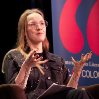 lit.COLOGNE 2026: 09.03. VA207 KlasseBuch: Leonie Plaar Wie Rechtsextremismus uns entzweit und wie wir dagegenhalten Mod.: Lena Rumler © Katja Tauber